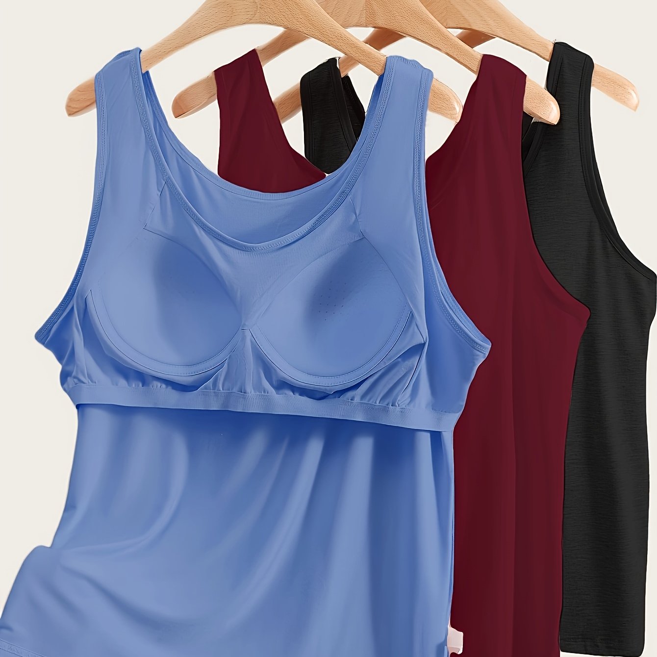 3pcs Set Women's Comfortable Wide Strap Sports Tank Tops with Built-in Pads, No Bra Needed, Simple and Fashionable, Can Be Worn as Innerwear or Outerwear