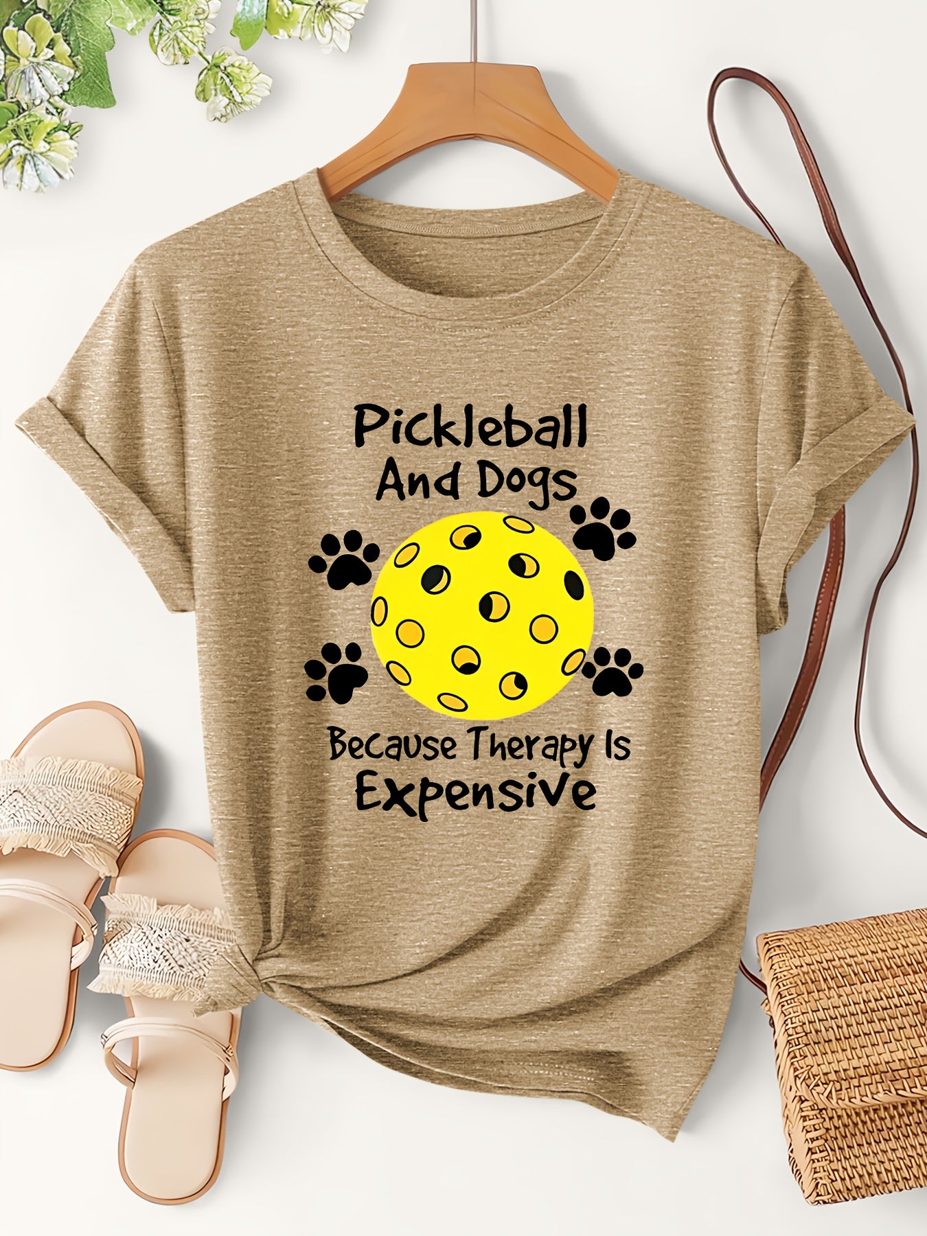 Women's Pickleball & Dogs Print T-Shirt - Lightweight Short Sleeve Casual Round Neck Top with "Paddle Love & Dog Moms" Slogan Suitable for Pickleball Tournaments, Beach Days, Casual Attire - Machine Washable Summer Apparel