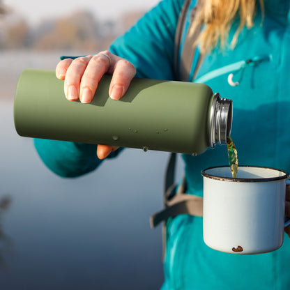 22oz/650ml Insulated Water Bottle with Straw, Stainless Steel Leak Proof Sports Water Flask, Double Walled Vacuum Metal Water Bottle