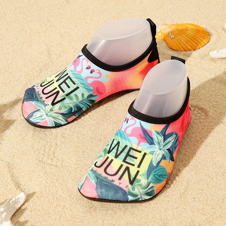 Cross-border new beach shoes quick-drying non-slip soft bottom outdoor wading shoes indoor fitness floor socks yoga shoes